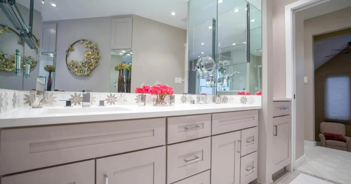 Cream-Master-Bathroom-Remodel